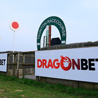Event image Monday 9th March - The Dragonbet Festival Fever Raceday